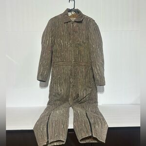 Vintage Walls Blizzard-Pruf insulated coveralls in Real Tree Camo